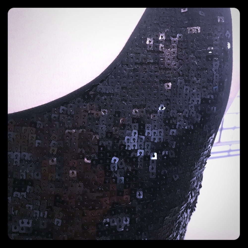 Black sequins party dress